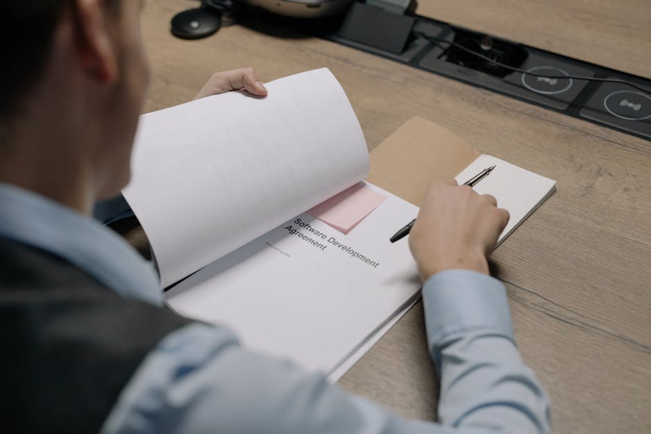 How CRM Software Simplifies Contract Management
